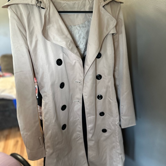 Women’s trench coat - Picture 3 of 3